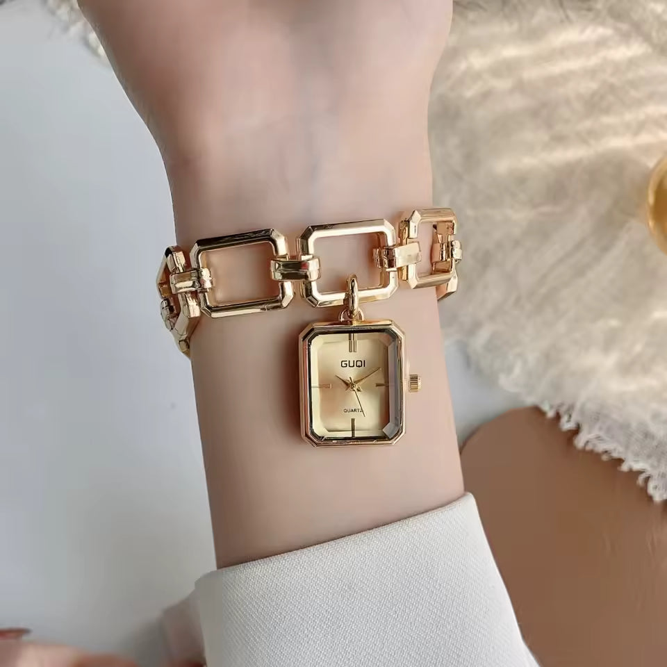 ⌚✨ ساعة نسائية أنيقة – تصميم عصري وفخامة ناعمة